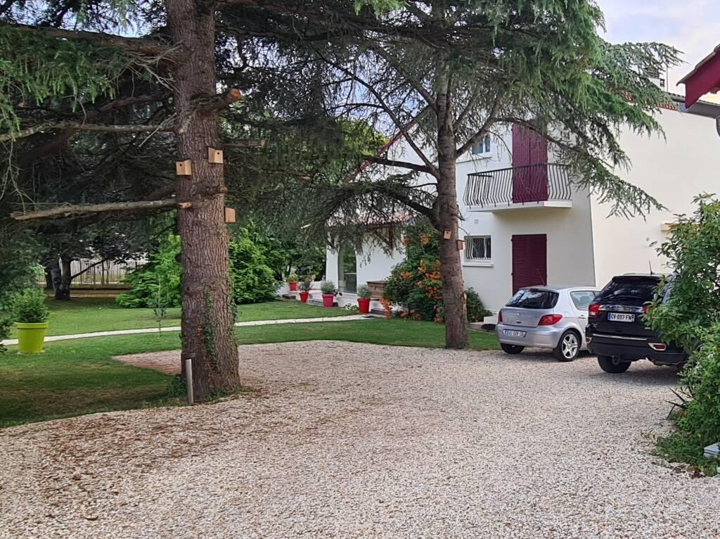 Les Cèdres Holiday rentals