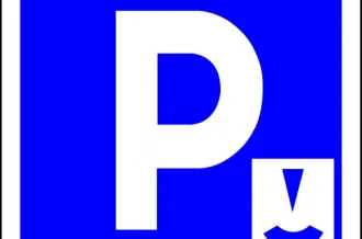 Parking Place P'tit Louis