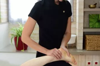 Alisson Meric - Massages - Guide bains de forêt_Oléron