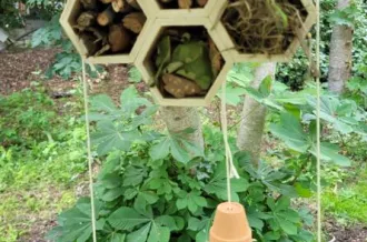 Fabrication d'hôtel à insectes