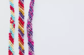 Atelier confection d'un bracelet_Le Château-d'Oléron