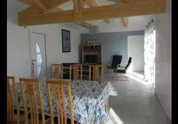 Les Trémières - Meublé de Corinne Testard