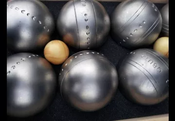 Concours de pétanque