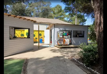 Opsitta_Saint-Trojan-les-Bains