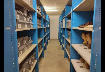 Conférence " Dans les coulisses du musée : la vie des œuvres " "_Le Grand-Village-Plage