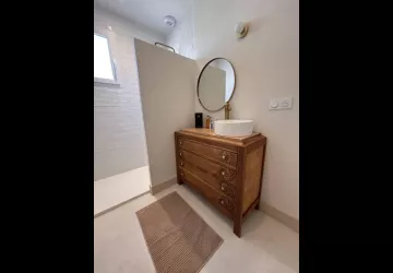Grande salle de bain