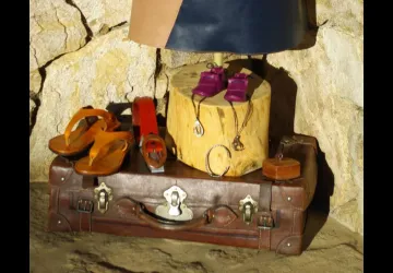 Exposition d'articles en cuir - Bruno RICHARD_Le Château-d'Oléron